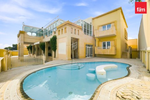 Umm Suqeim、Dubai、UAE にあるオフィスの賃貸物件 1393.5 m2、No757799 - 写真 22