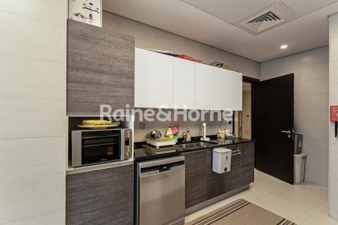 Apartament na sprzedaż w Downtown Dubai (Downtown Burj Dubai), Dubai, ZEA 3 sypialnie, 200 mkw., nr 707579 - zdjęcie 9
