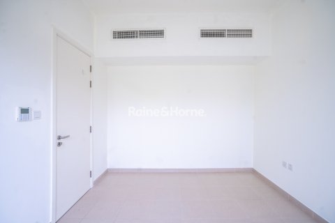Apartman u Dubai, UAE 3 spavaćih soba, 230.4 m2 Br. 707580 - fotografija 2