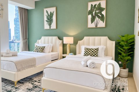 Apartment in Downtown Dubai (Downtown Burj Dubai), UAE 3 bedrooms, 180 sq.m. № 765895 - photo 12