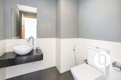 Biuro do wynajęcia w Jumeirah Lake Towers, Dubai, ZEA 104 mkw., nr 765897 - zdjęcie 10