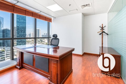Biuro do wynajęcia w Jumeirah Lake Towers, Dubai, ZEA 104 mkw., nr 765897 - zdjęcie 7