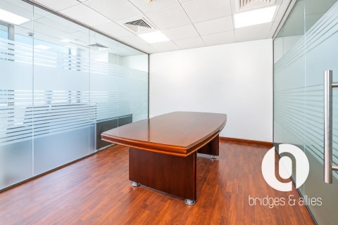 Biuro do wynajęcia w Jumeirah Lake Towers, Dubai, ZEA 104 mkw., nr 765897 - zdjęcie 6