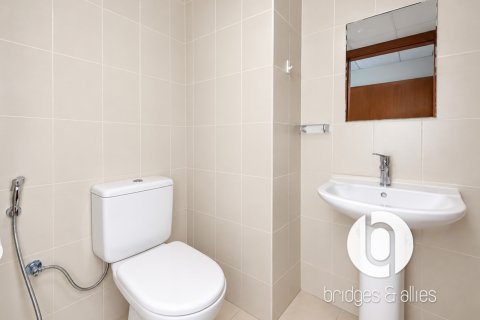 Pejabat di Jumeirah Lake Towers, Dubai, UAE 101 meter persegi № 765892 - foto 12