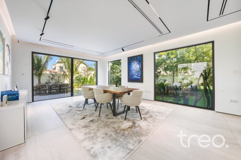Vila v Arabian Ranches 2, Dubai, SAE 4 spálne, 447.24 m2 č. 741123