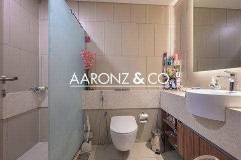 Apartamento para venda em Jumeirah Village Triangle, Dubai, EAU 2 quartos, 137 m2 № 687065 - foto 11