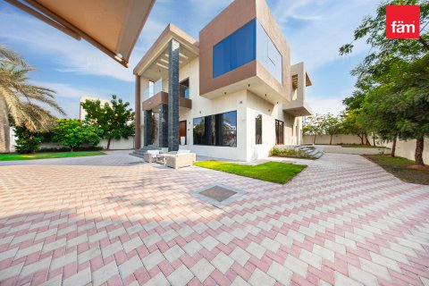 Villa asukohaga Al Barsha, Dubai, AÜE: 5 magamistoaga, 967.2 m² Nr 752194