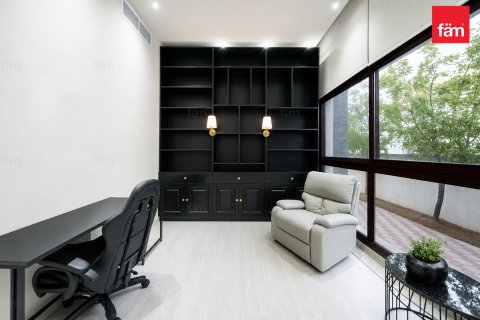 Villa à louer à Al Barsha, Dubai, EAU 5 chambres, 967.2 m2 № 752194 - photo 5