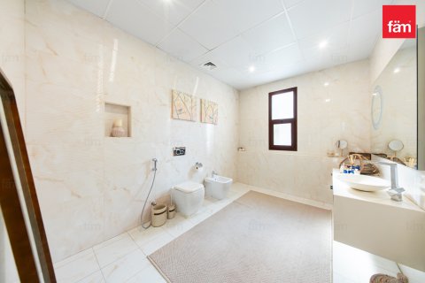 Villa à louer à Al Barsha, Dubai, EAU 5 chambres, 967.2 m2 № 752194 - photo 11