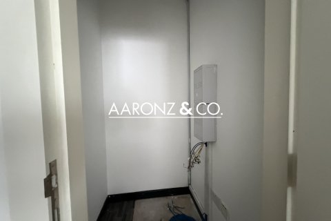 Zyrë në Dubai Media City, Emiratet e Bashkuara Arabe 144 m2. № 703395 - Foto 13