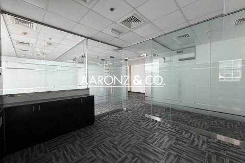Zyrë në Dubai Media City, Emiratet e Bashkuara Arabe 144 m2. № 703395 - Foto 12