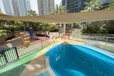 Huoneisto Dubai Marina, Dubai, Arabiemiraatit 3 makuuhuonetta, 168 m2 № 703390 - kuva 12