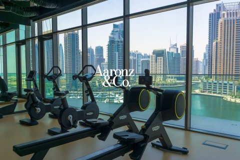 Apartment in Dubai Marina, Dubai, UAE 3 bedrooms, 168 sq.m. № 703390 - photo 11