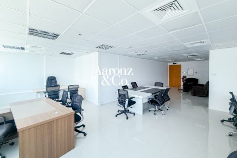 Ured u gradu Business Bay, Dubai, UAE 83 m2 Br. 703396 - Slika 2