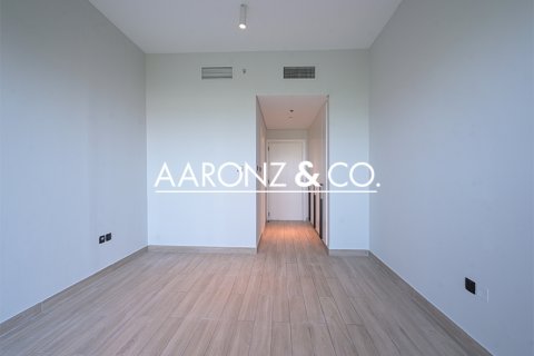 Apartament de închiriat în Jumeirah Village Triangle, Dubai, EAU 3 dormitoare, 190 mp.  №703392 - poză 3