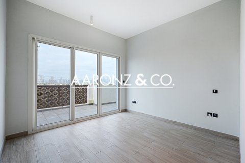 Apartament de închiriat în Jumeirah Village Triangle, Dubai, EAU 3 dormitoare, 190 mp.  №703392 - poză 2