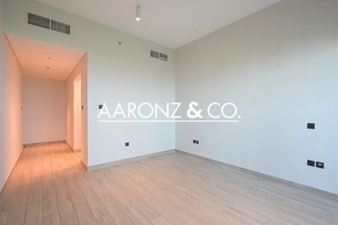 Apartament de închiriat în Jumeirah Village Triangle, Dubai, EAU 3 dormitoare, 190 mp.  №703392 - poză 4