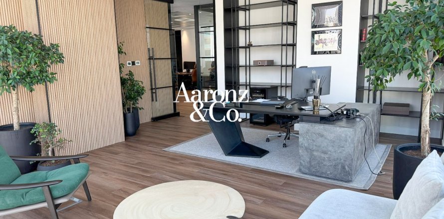Office i Business Bay, Dubai, UAE 281 kvm № 703391