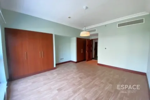 Appartement te huur in Palm Jumeirah, Dubai, VAE 2 slaapkamers, 168 vr.m., nr 661283 - foto 8