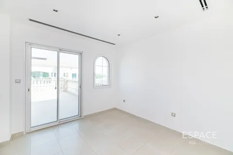 Townhouse di Jumeirah Village Triangle, Dubai, UEA 3 kamar tidur, 240 m2 nomor 661280 - foto 9