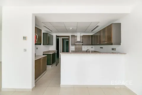 Townhouse di Jumeirah Village Triangle, Dubai, UEA 3 kamar tidur, 240 m2 nomor 661280 - foto 4