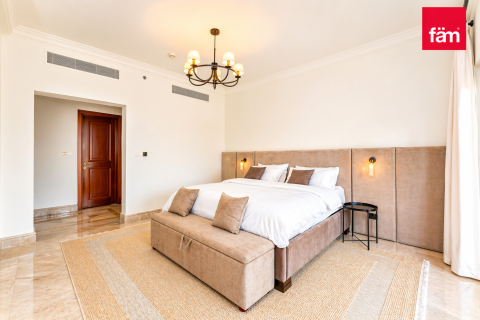 Apartamento en alquiler en Palm Jumeirah, Dubai, EAU 2 dormitorios, 163.4 m2 № 721125 - foto 10