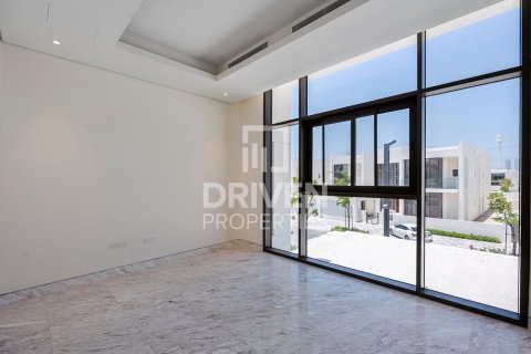 Huvila Mohammed Bin Rashid City, Dubai, Arabiemiraatit 5 makuuhuonetta, 635 m2 № 682827 - kuva 17