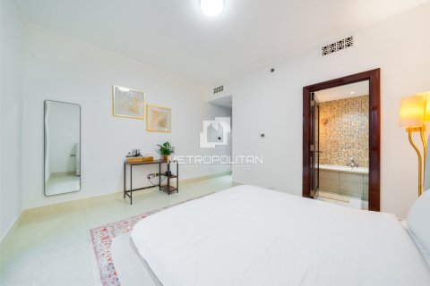 Apartment in Old Town, Dubai, UAE 2 bedrooms, 141 sq.m. № 665049 - photo 23