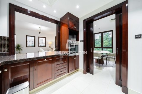 Apartment in Old Town, Dubai, UAE 2 bedrooms, 141 sq.m. № 665049 - photo 13