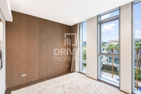 Apartmen di Bluewaters, Dubai, UAE 3 bilik tidur, 179.67 meter persegi № 767981 - foto 12