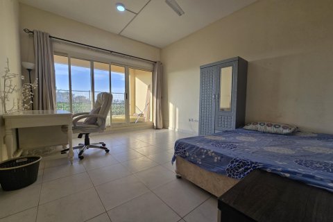 Apartment in Al Hamra Village, Ras Al Khaimah, UAE 2 bedrooms, 100 sq.m. № 708896