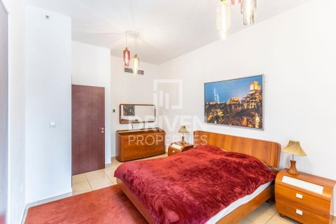 Apartamento para arrendamento em Jumeirah Beach Residence, Dubai, EAU 3 quartos, 168 m2 № 655465 - foto 8