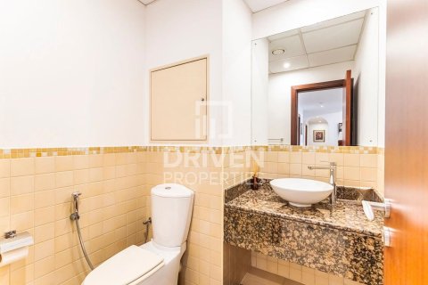 Apartamento para arrendamento em Jumeirah Beach Residence, Dubai, EAU 3 quartos, 168 m2 № 655465 - foto 16