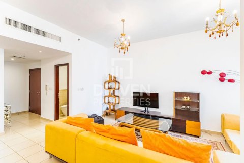 Apartamento para arrendamento em Jumeirah Beach Residence, Dubai, EAU 3 quartos, 168 m2 № 655465 - foto 2