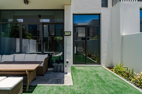 Māja Dubaijā, AAE 3 istabas, 180 m2 Nr. 734459 - attēls 12