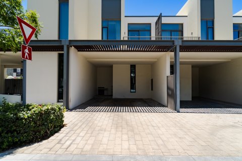 Māja Dubaijā, AAE 3 istabas, 180 m2 Nr. 734459 - attēls 2