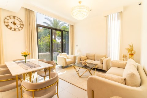 Townhouse in Dubai, UAE 4 bedrooms, 246 sq.m. № 734460 - photo 5