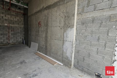 Shop in Jebel Ali, Dubai, UAE 49.5 sq.m. № 633593 - photo 4