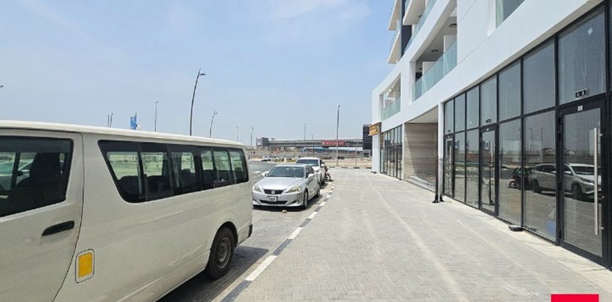 Shop in Jebel Ali, Dubai, UAE 49.5 sq.m. № 633593