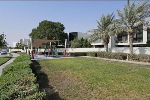 Dubai, संयुक्त अरब अमीरात में विला, 2 बेडरूम, 174.8 वर्ग मीटर, संख्या 759763 - फ़ोटो 6