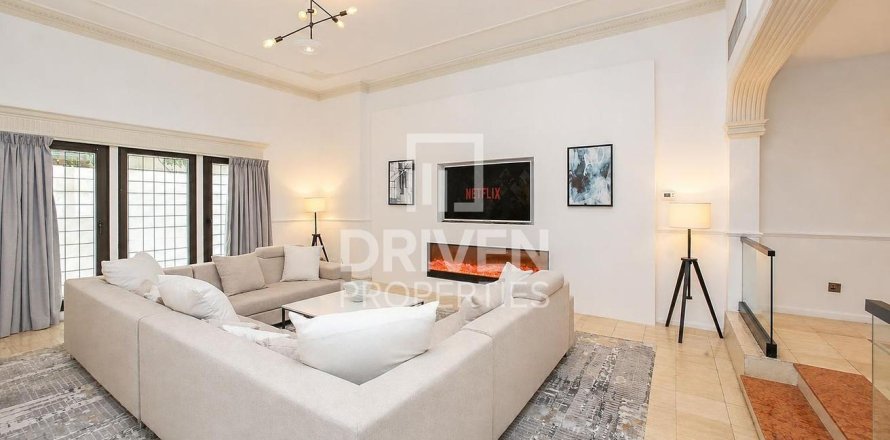 Vila u gradu Al Safa, Dubai, UAE 4 spavaće sobe, 2787.09 m2 Br. 759644