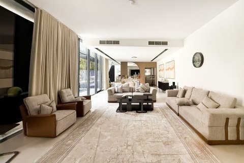 Huvila Tilal City, Sharjah, Arabiemiraatit 5 makuuhuonetta, 626.49 m2 № 759760 - kuva 7