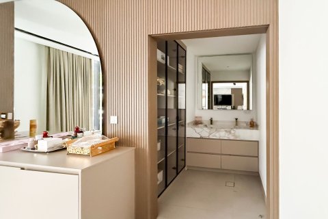 Huvila Tilal City, Sharjah, Arabiemiraatit 5 makuuhuonetta, 626.49 m2 № 759760 - kuva 8