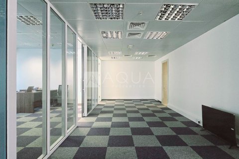 Üürile anda kontor asukohaga Sheikh Zayed Road, Dubai, AÜE: 186.1 m² Nr 651993 - pilt 3