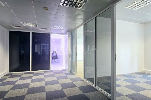 Üürile anda kontor asukohaga Sheikh Zayed Road, Dubai, AÜE: 186.1 m² Nr 651993 - pilt 8