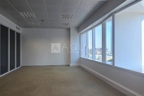 Üürile anda kontor asukohaga Sheikh Zayed Road, Dubai, AÜE: 186.1 m² Nr 651993 - pilt 4