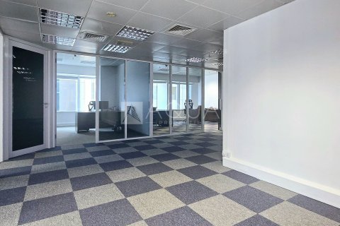 Üürile anda kontor asukohaga Sheikh Zayed Road, Dubai, AÜE: 186.1 m² Nr 651993 - pilt 5