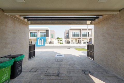 Yas Island, Abu Dhabi, UAE의 임대용 타운하우스 침실 3개, 390제곱미터 번호 651987 - 사진 29