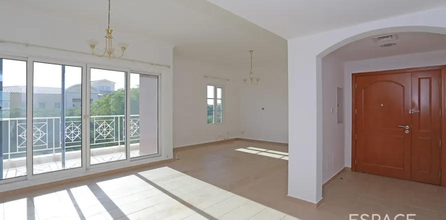 Byt v Green Community, Dubai, SAE 2 ložnice, 179 m² Č.: 661157