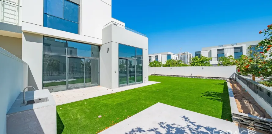 Townhouse in Al Furjan, Dubai, UAE 4 bedrooms, 280 sq.m. № 661154